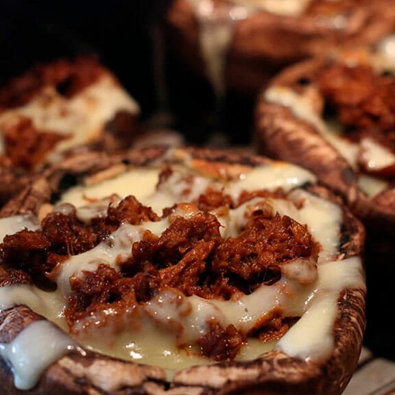 Prueba el portobello con chilorio, una comida muy competa que te fascinar&aacute;